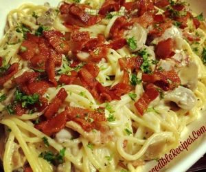 Creamy Bacon Carbonara with Chicken!