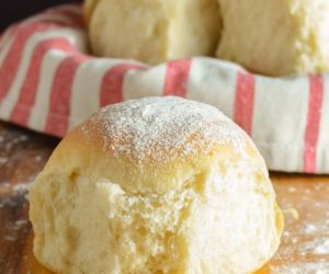 Potato Dinner Rolls