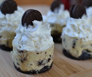 Mini Oreo Cheesecakes