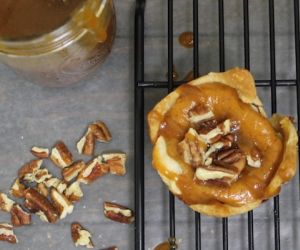 Vanilla Bean Pumpkin Pie with Maple Pumpkin Caramel