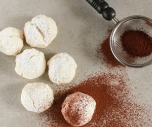 Hazelnut Snowball Cookies