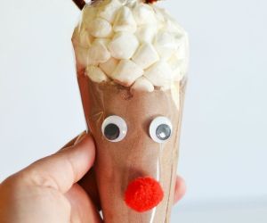 Reindeer Hot Cocoa Cones