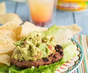 Mexican Beef and Black Bean Burgers