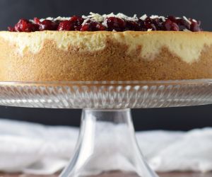 White Chocolate Cheesecake with Cranberry Topping