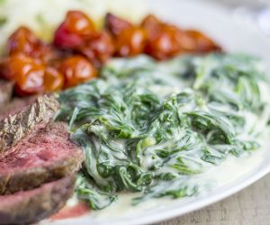 Classic Steakhouse Creamed Spinach