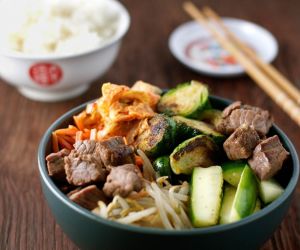 Bibimbap (The Hubby's Recipe)