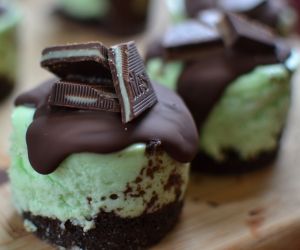 Andes Mints Mini Cheesecakes