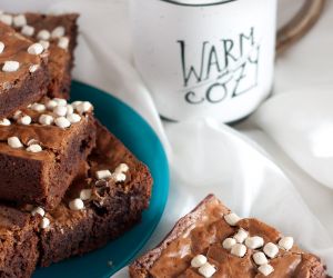 Caramel Hot Chocolate Brownies