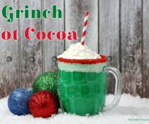 How To Make Grinch Hot Cocoa (a.k.a. Mint Hot Chocolate)