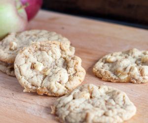 Apple Toffee Cookies