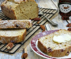 Moist & Delicious Eggnog Bread Recipe