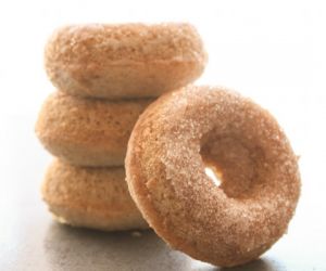 Cinnamon Cake Donuts