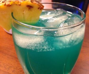 Tropical Dream Cocktail