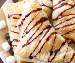 3-ingredient S'mores Turnovers