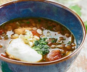 Slow Cooker Chicken Lentil Soup