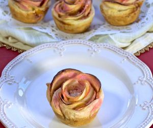 Apple Rose Puffs