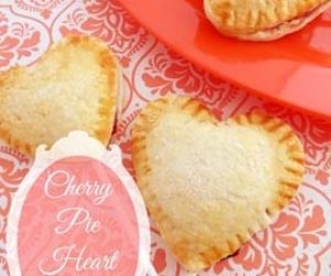 Cherry Pie Heart Pops