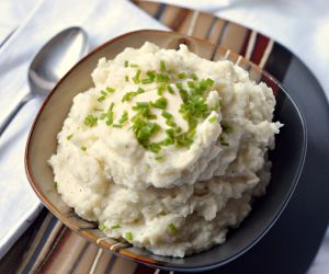 Dasani (Mama's) Clarke Homemade Creamy Mashed Potatos