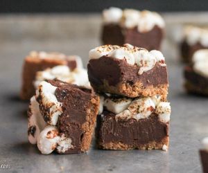 S'mores Fudge