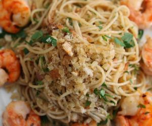 Gordon Ramsay's Sardine and Shrimp Pasta