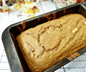 Spiced Apple Bread