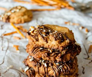 Peanut Butter Pretzel Cookies