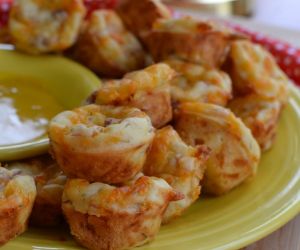 Sweet Ham & Cheddar Puffs