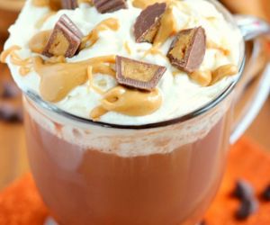 Peanut Butter Cup Hot Chocolate