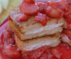 Cheesecake Stuffed French Toast