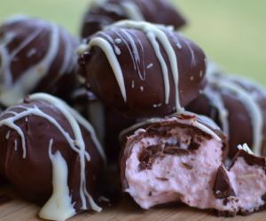 Strawberry Cream Truffles