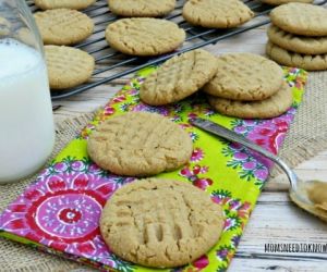 Flourless Gluten Free Peanut Butter Cookies