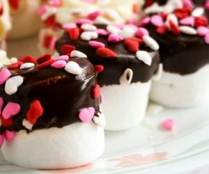 Marshmallow Pops for Valentine's Day