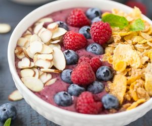 Easy Acai Bowl