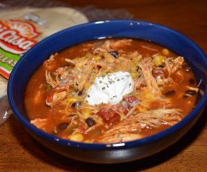 Slow Cooker Chicken Tortilla Soup