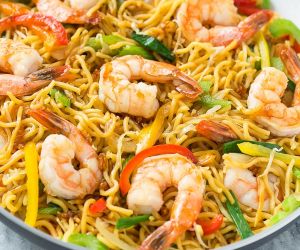 Shrimp Chow Mein (One Pot Meal)