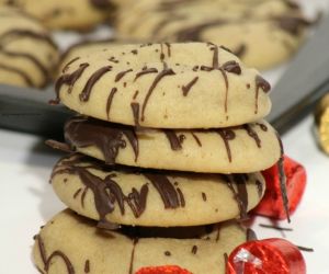 Rolo Peanut Butter Cookies
