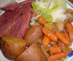 CORNED BEEF AND CABBAGE DINNER