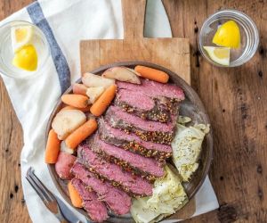 Slow Cooker Corned Beef & Cabbage