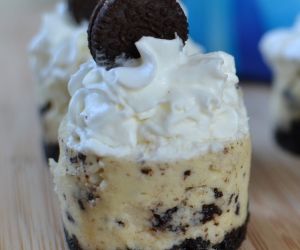 Mini Oreo Cheesecakes