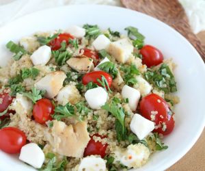 Italian Chicken Quinoa Salad