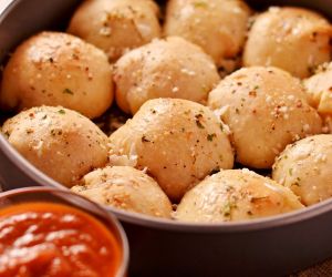 PEPPORONI PIZZA BALLS