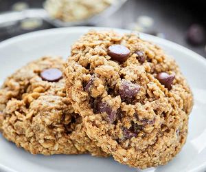 Oatmeal Chocolate Chip Cookies