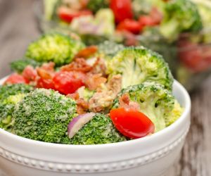 Creamy Broccoli and Bacon Salad