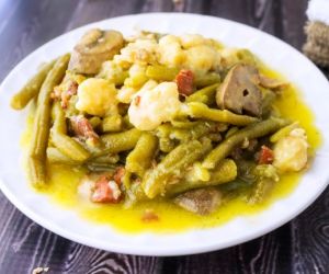 BAVARIAN SLOW COOKER GREEN BEANS