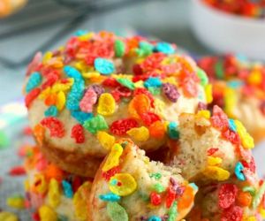 Baked Fruity Pebble Donuts