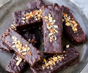 Chocolate Covered Almond Butter Puffed Millet Bars