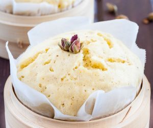 Rose Ginger Steamed Sponge Cake (Ma Lai Go)