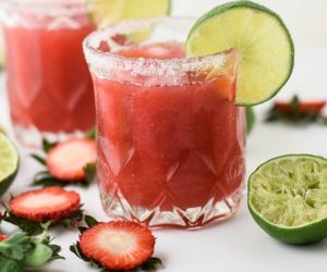 Strawberry Lime Frozen Margarita