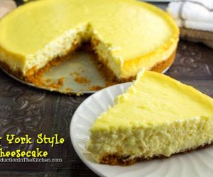 NEW YORK STYLE CHEESECAKE