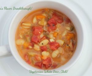 Vegetarian White Bean Chili!